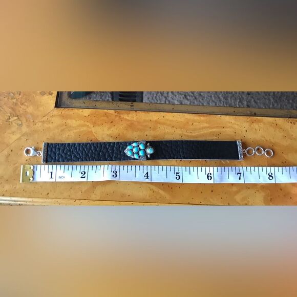 Natural Sleeping Beauty Turquoise Leather Arrow Bracelet - Picture 8 of 9